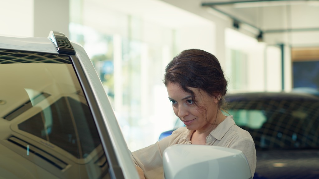 What Type of Wiper Blades Are Best for Preserving Your Windshield?