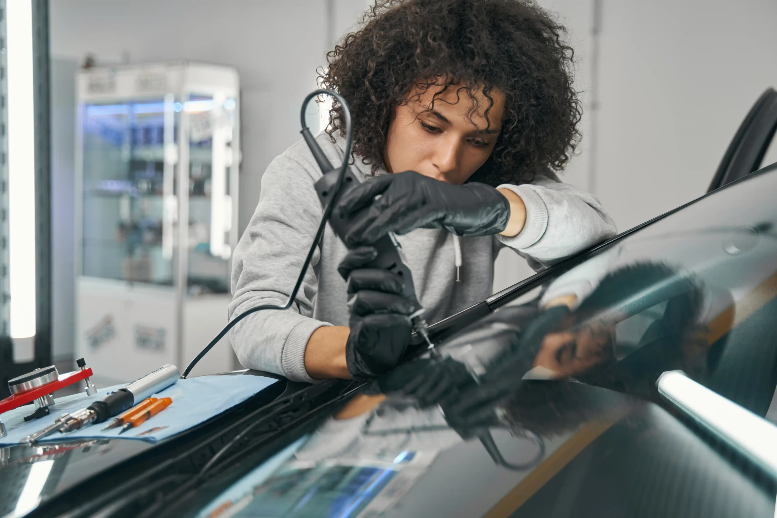 Windshield Crack Repair vs. Replacement: Making the Right Choice?